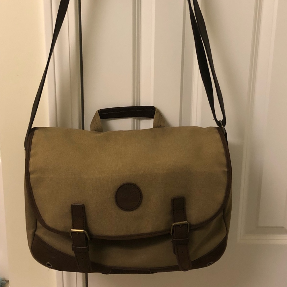 Messenger canvas bag